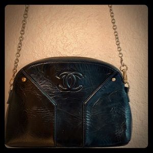 NOT AUTHENTIC CHANEL BAG